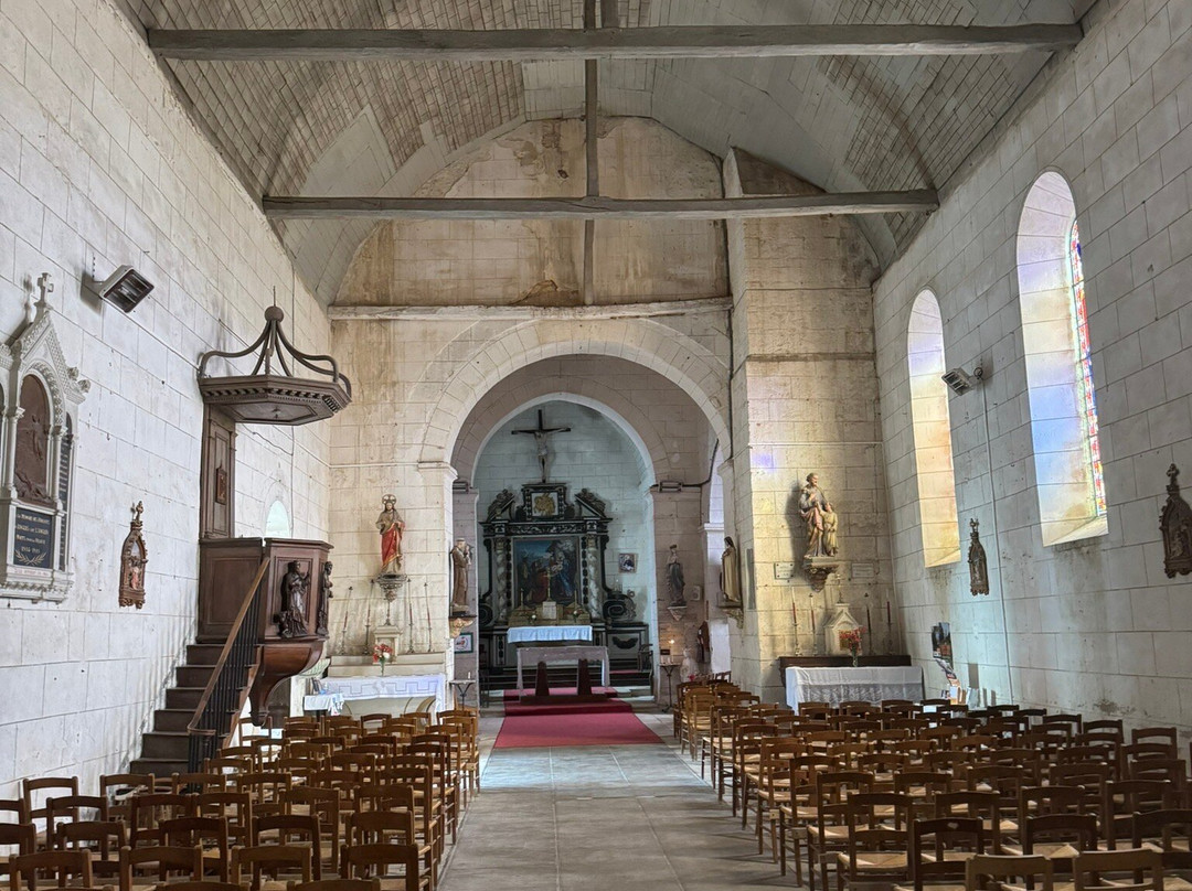 Eglise Saint-Martin-Angles sur l'Anglin必去景点