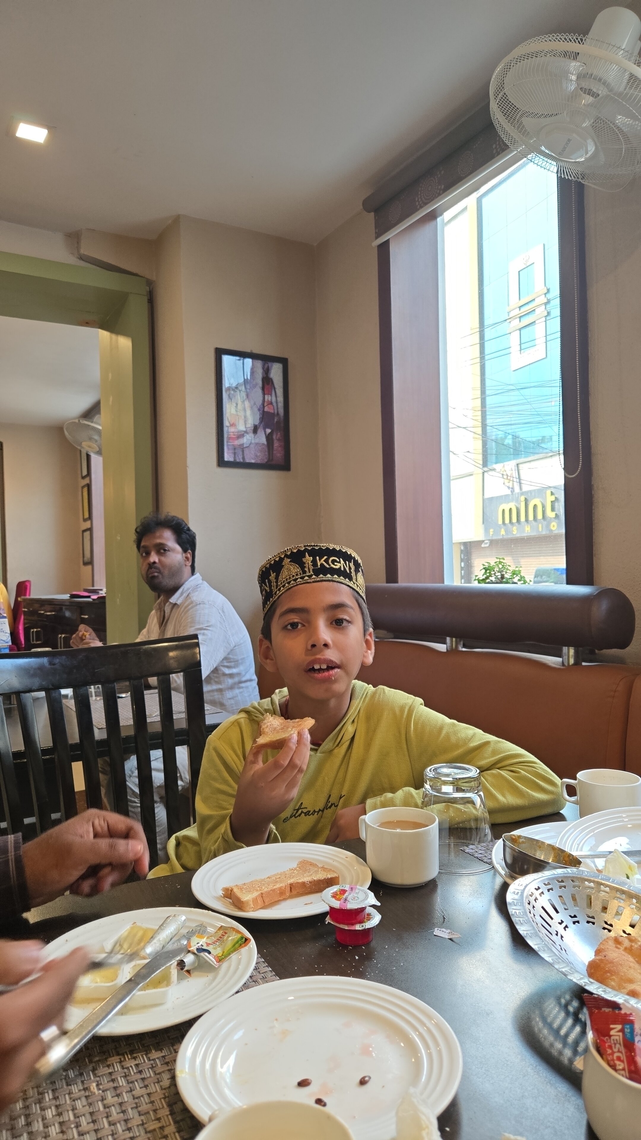 皇家美兰奇酒店-官方