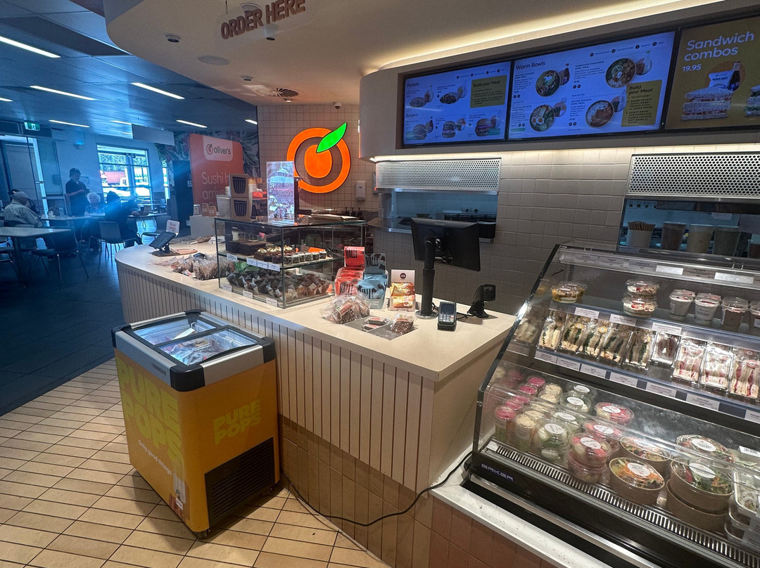 Oliver's - Wyong Northbound