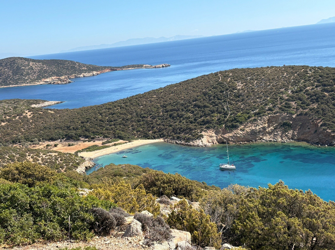 Fikiada Beach-锡弗诺斯岛必去景点