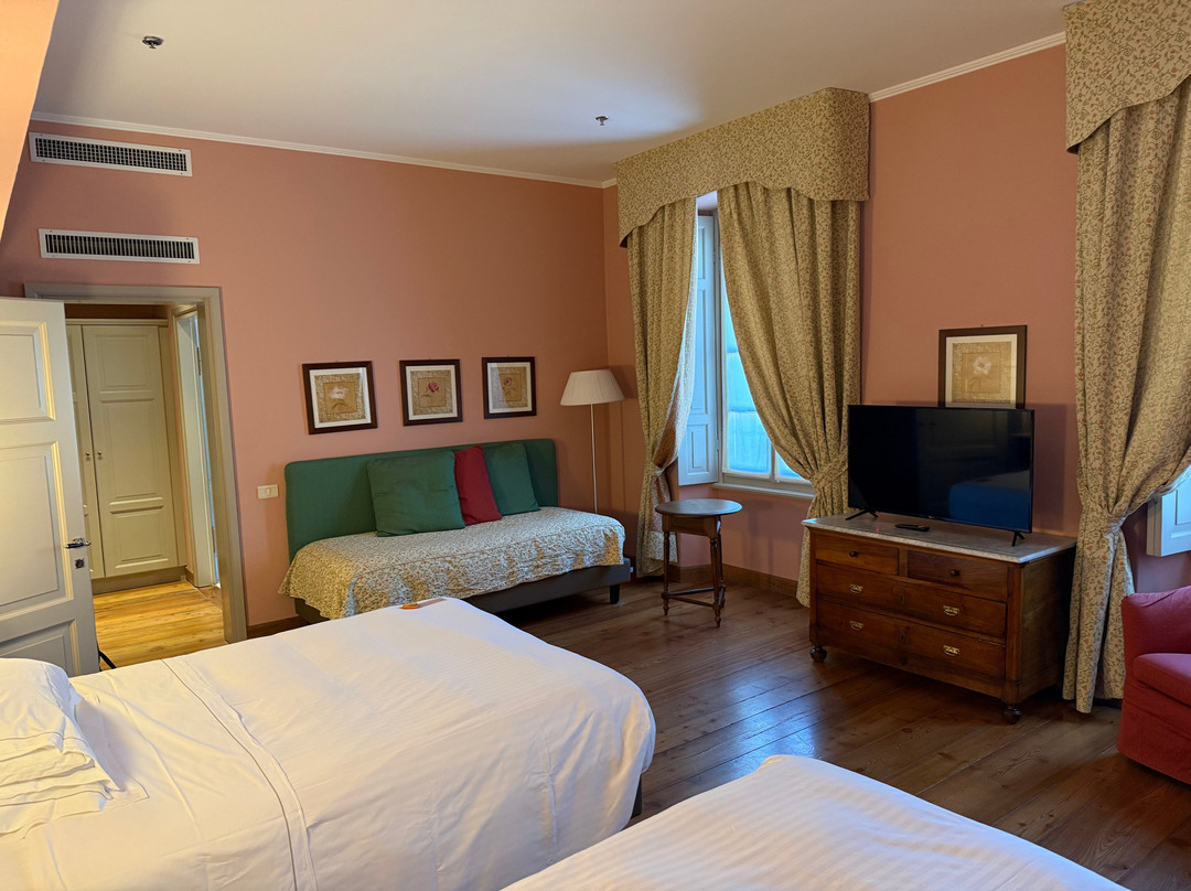 巴格尼诺维大酒店主图