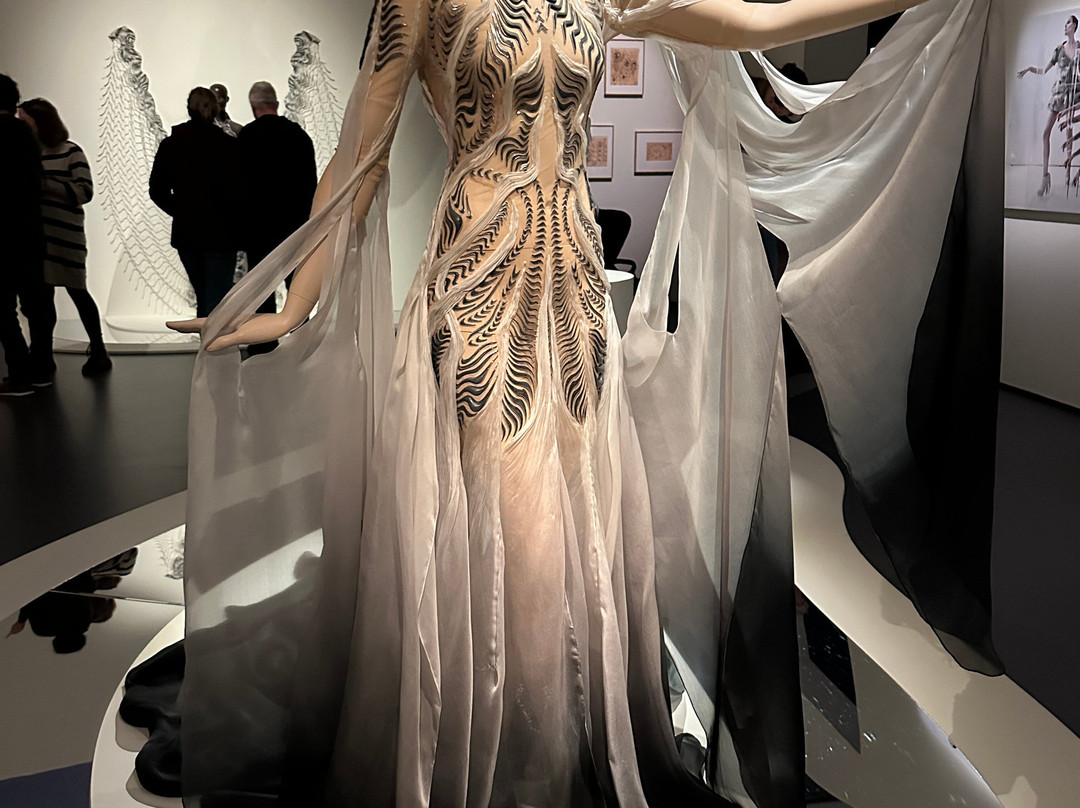 昆莎美术馆-鹿特丹必去景点