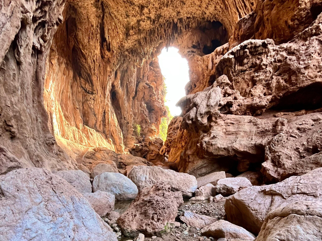 Imi-n-Ifri Natural Bridge-Demnate必去景点
