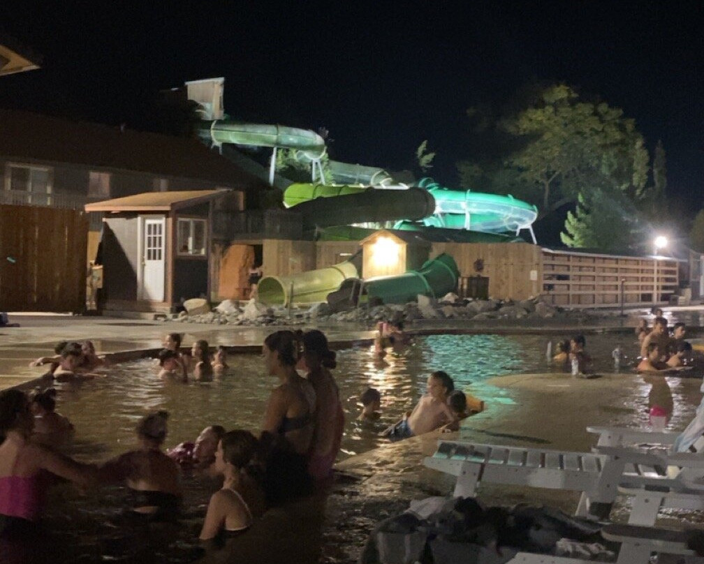 Crystal Hot Springs-Honeyville必去景点