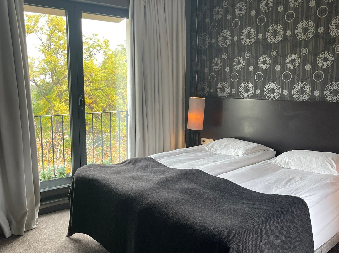 莫杜斯酒店主图