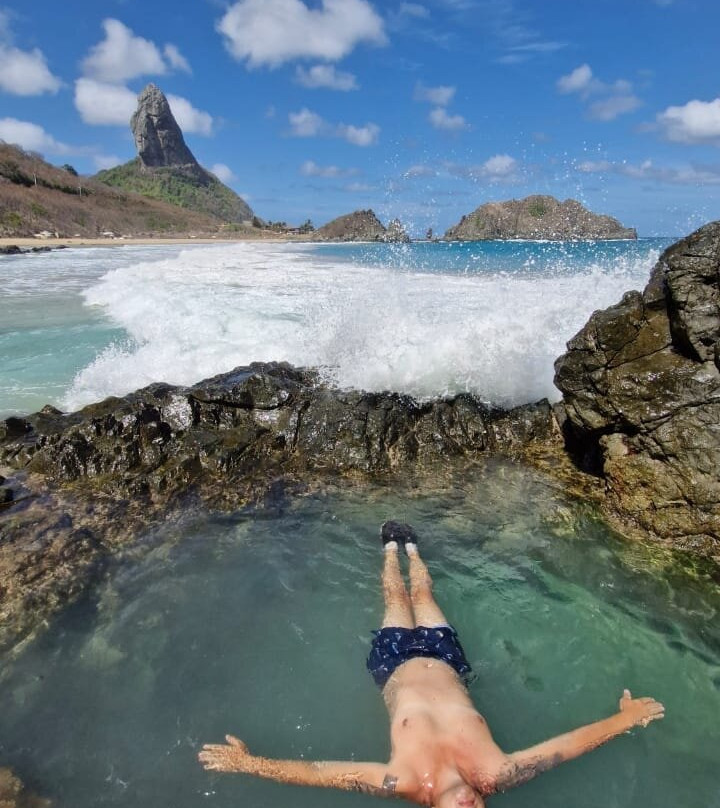 Buraco do Galego-费尔南多-迪诺罗尼亚群岛必去景点