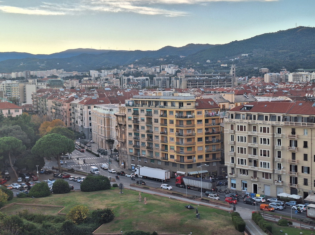 Fortezza del Priamar-萨沃纳必去景点