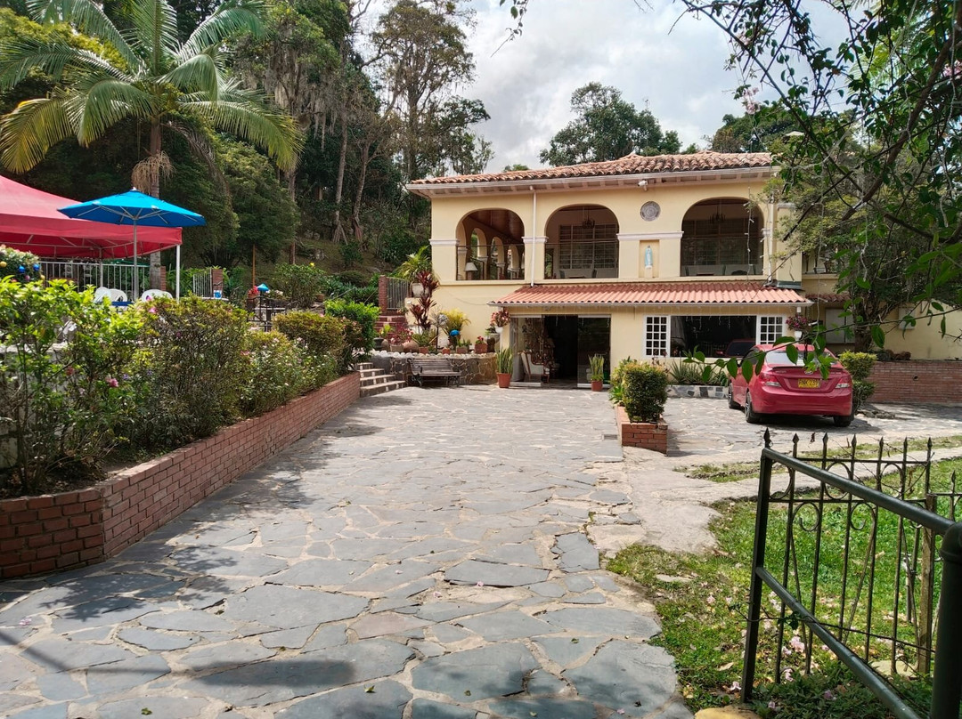 Hotel California Pacho主图