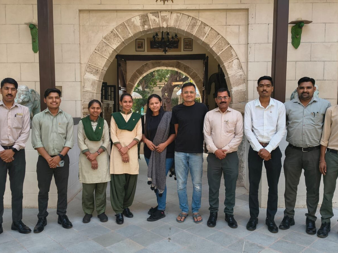 Tree Of Life Darbargadh Dared Gujarat主图