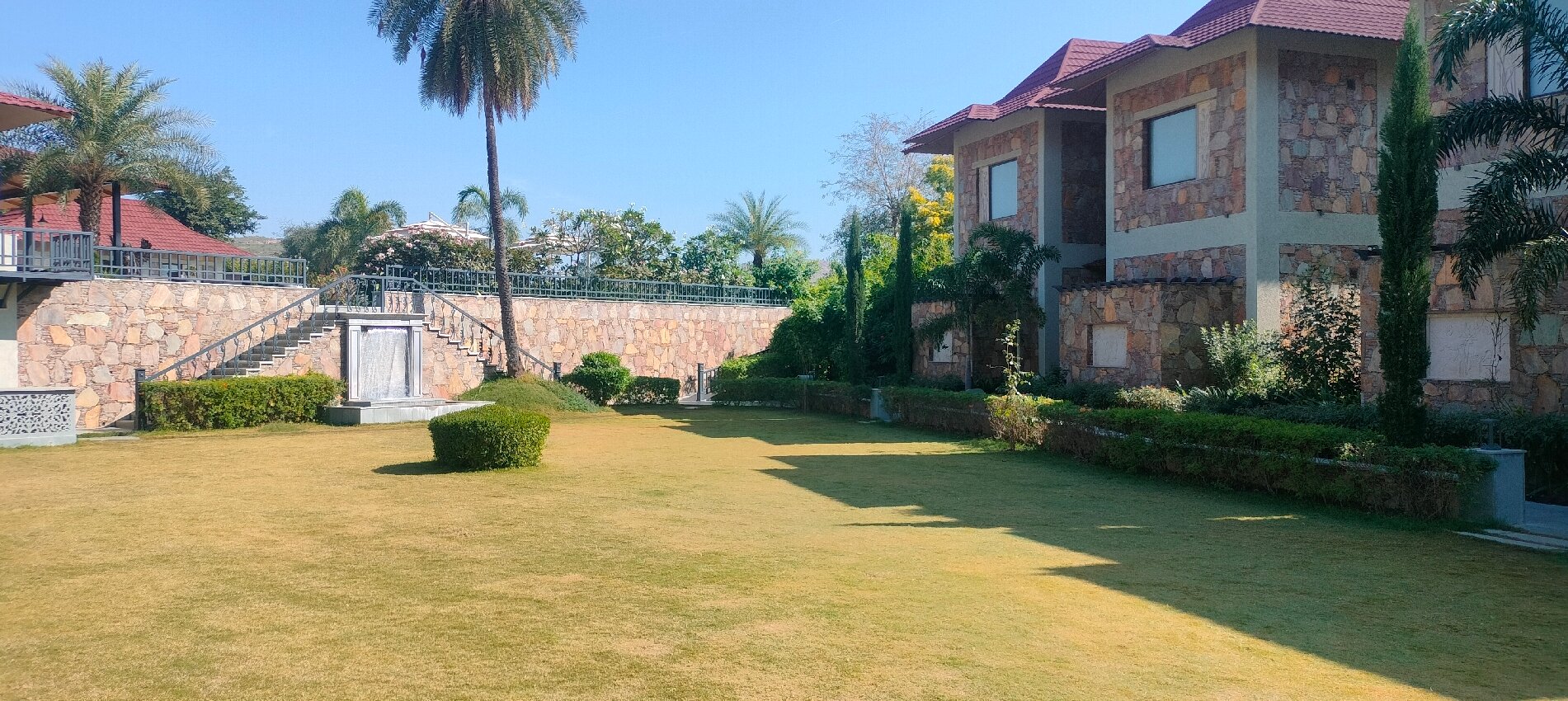 Sarasiruham Resort-官方