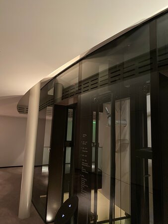 多尔德大酒店主图