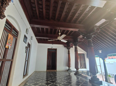 A R House - Chettinadu Heritage House