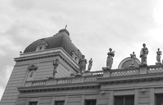 National Theater-斯科普里必去景点