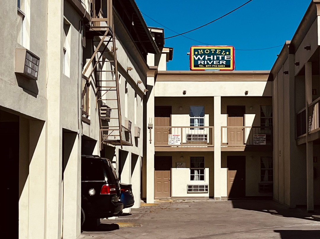 White River Hotel
