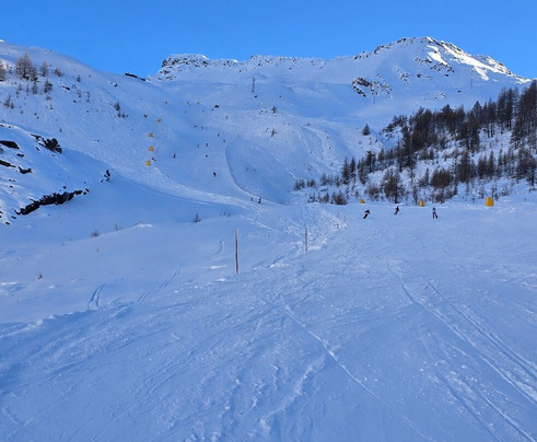 Hotel Miravidi主图