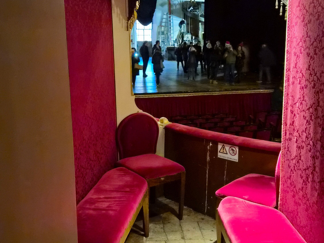 Teatro Girolamo Magnani-菲登扎必去景点