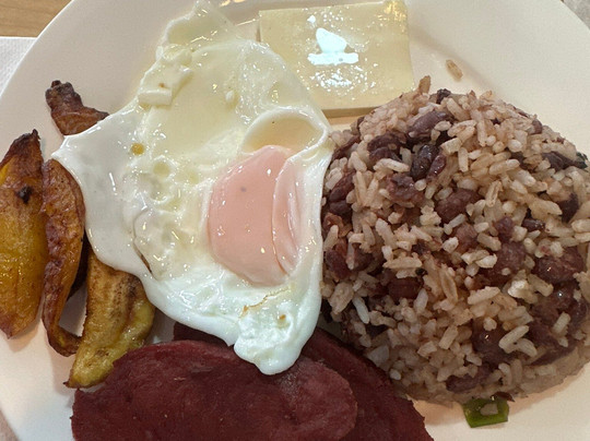 Hotel Milan Costa Rica主图