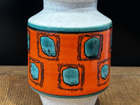 Antiques & Chic-哈洛必去景点