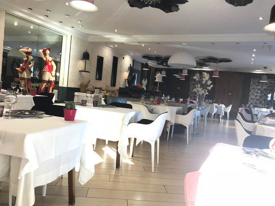 巴里艾之家酒店主图