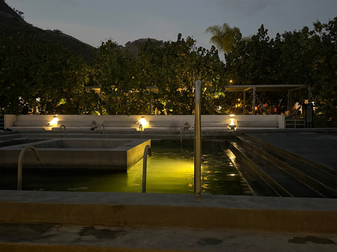 拉斯哈拉斯温泉主图