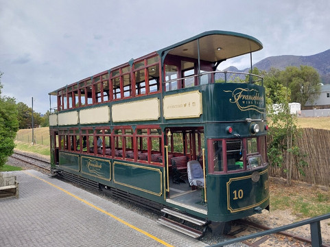 史拉雷乡村别墅酒店主图