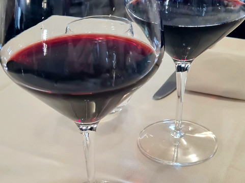 Cà dei Frati-锡尔苗内必去景点