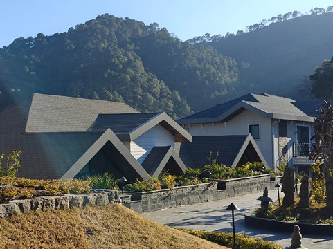 Storii By ITC Hotels Akanni Naina Tikkar