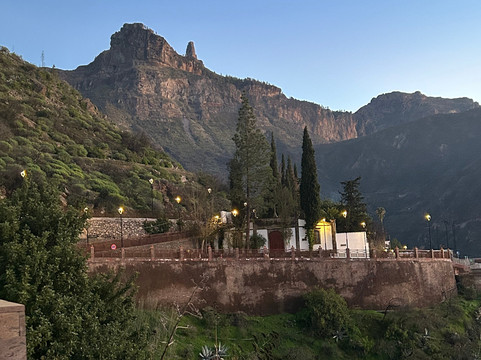 弗昂达德拉缇乡村酒店主图