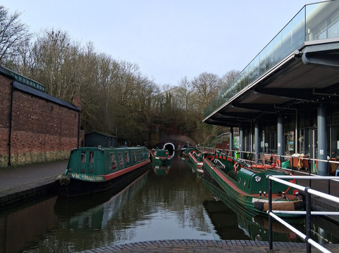 Dudley Canal & Caverns-Dudley必去景点