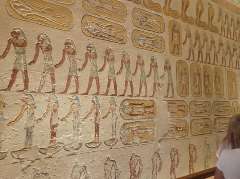 Tomb of Ramses IV-卢克索必去景点