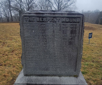 Serpent Mound-Peebles必去景点