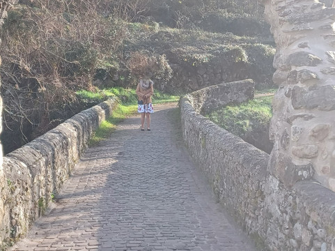 Pont du Diable-Montoulieu必去景点