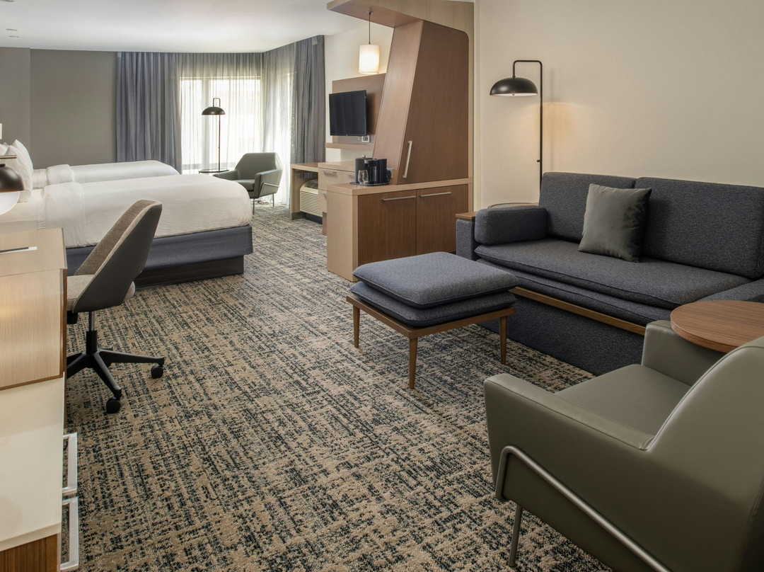 休斯敦城市广场万怡酒店主图