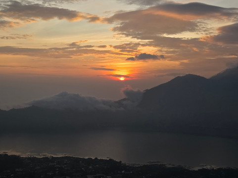 Tulamben Private Driver-图兰本必去景点