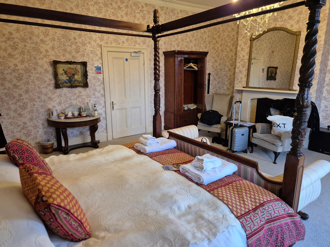 比尔通苑酒店主图