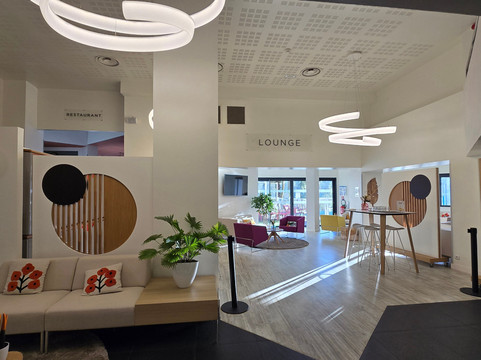 巴约讷酒店主图