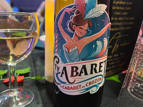 TY CABARET-Crozon必去景点