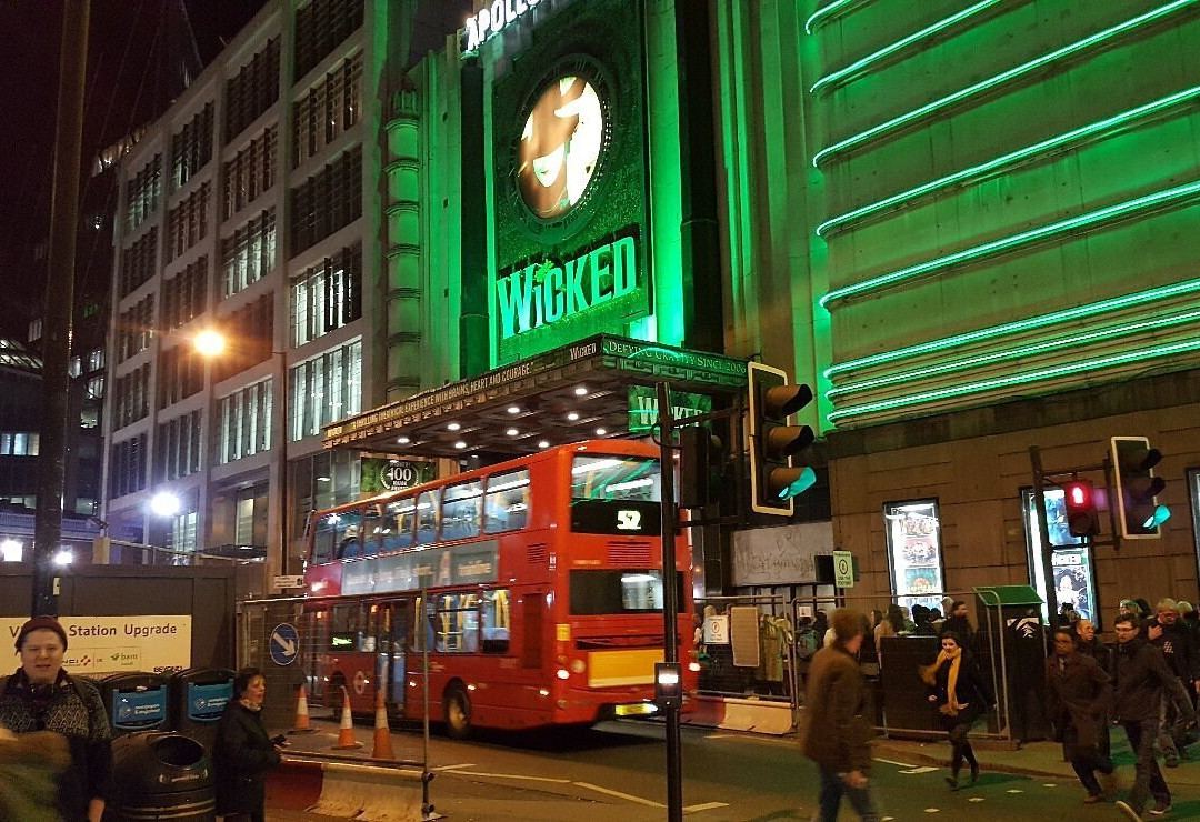 Gatwick Airport Railway Station-克劳利必去景点