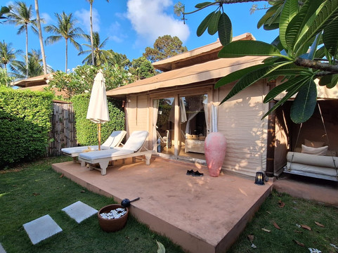 贵湾海滩度假村 - 泳池别墅和帐篷 - 仅限成年人主图