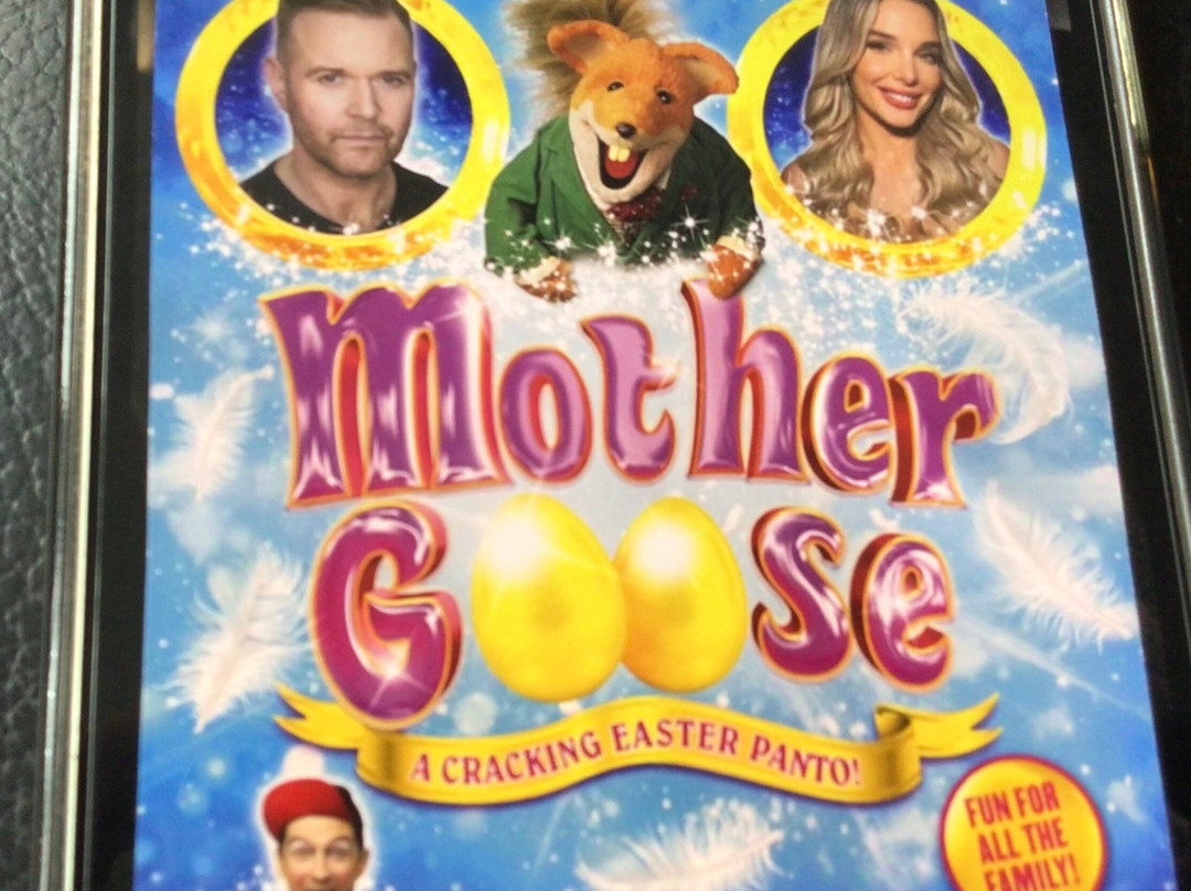 The Old Savoy - Home of The Deco Theatre-北安普敦必去景点