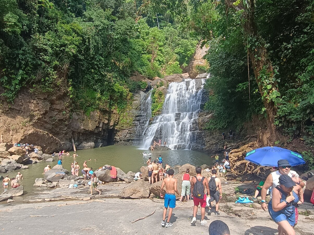 Nauyaca Waterfalls-Baru必去景点