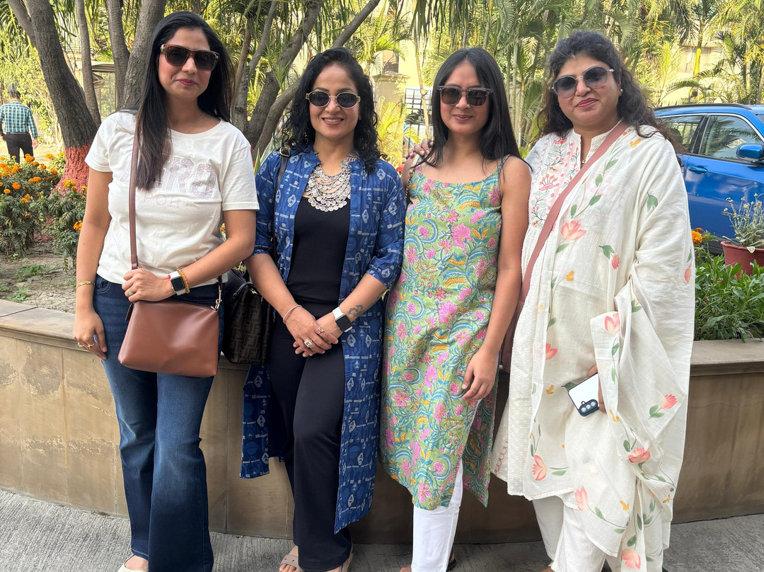 哈里瓦安布罗希亚萨诺瓦柱廊酒店主图