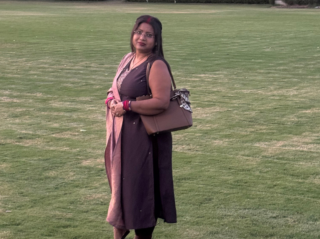 菠罗奈斯的Om Vilas Benares主图