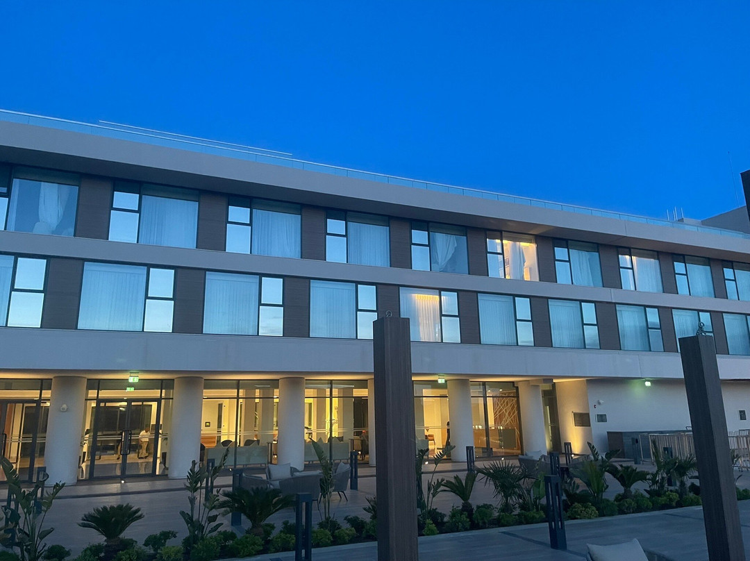 佩特拉皇冠假日酒店