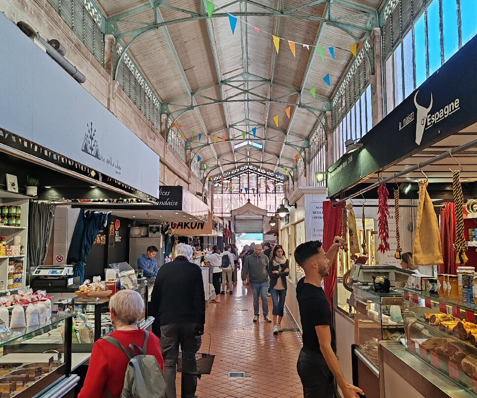 Marché Central De La Rochelle-拉罗谢尔必去景点