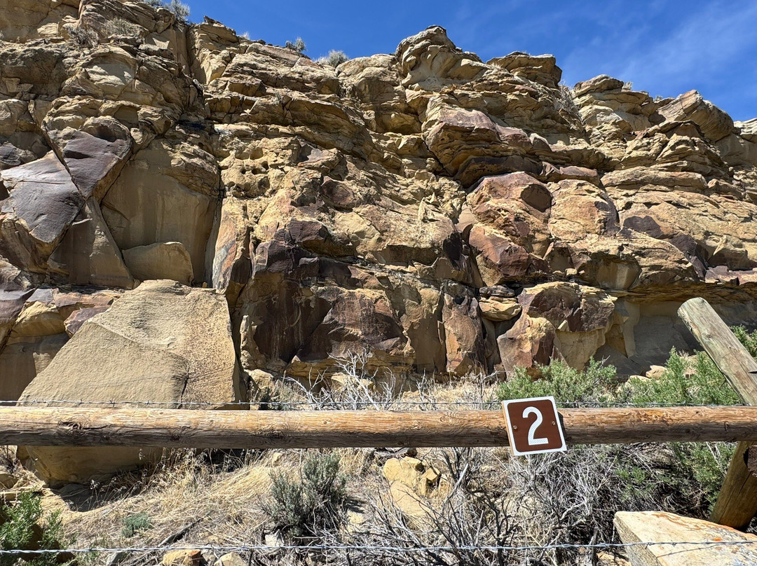 Legend Rock Petroglyph Site-瑟莫波利斯必去景点