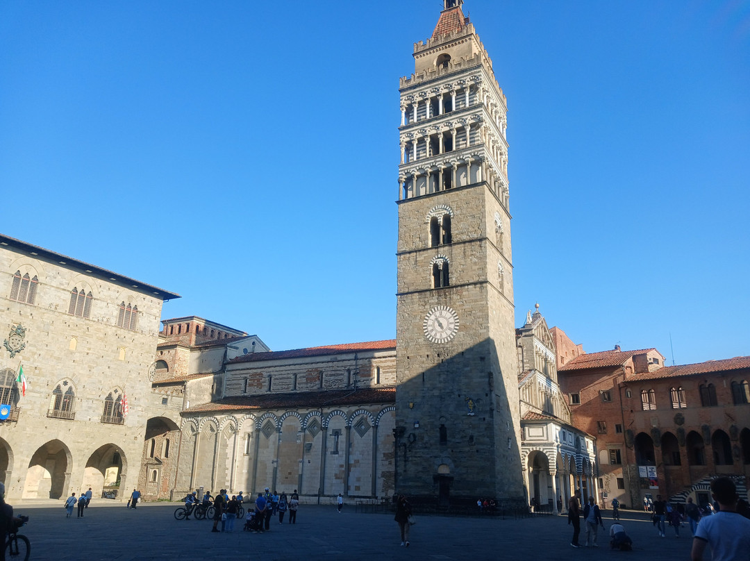 Campanile del Duomo di Pistoia-皮斯托亚必去景点