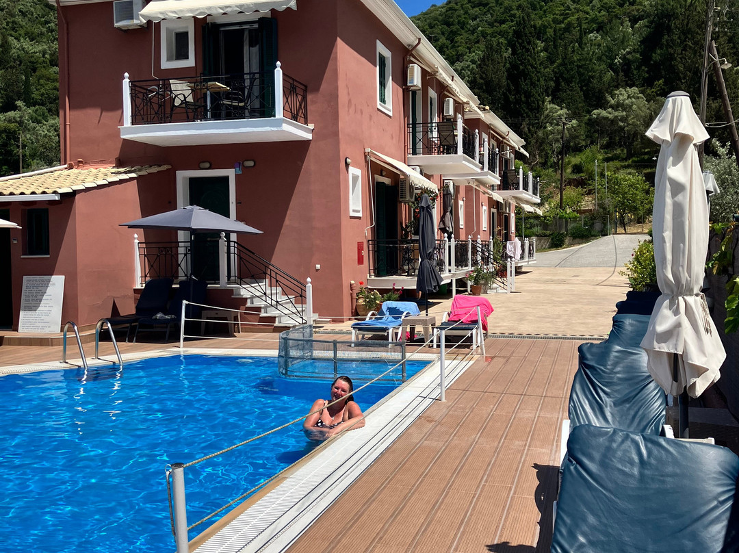 Stella 's Sea Front Apartments主图