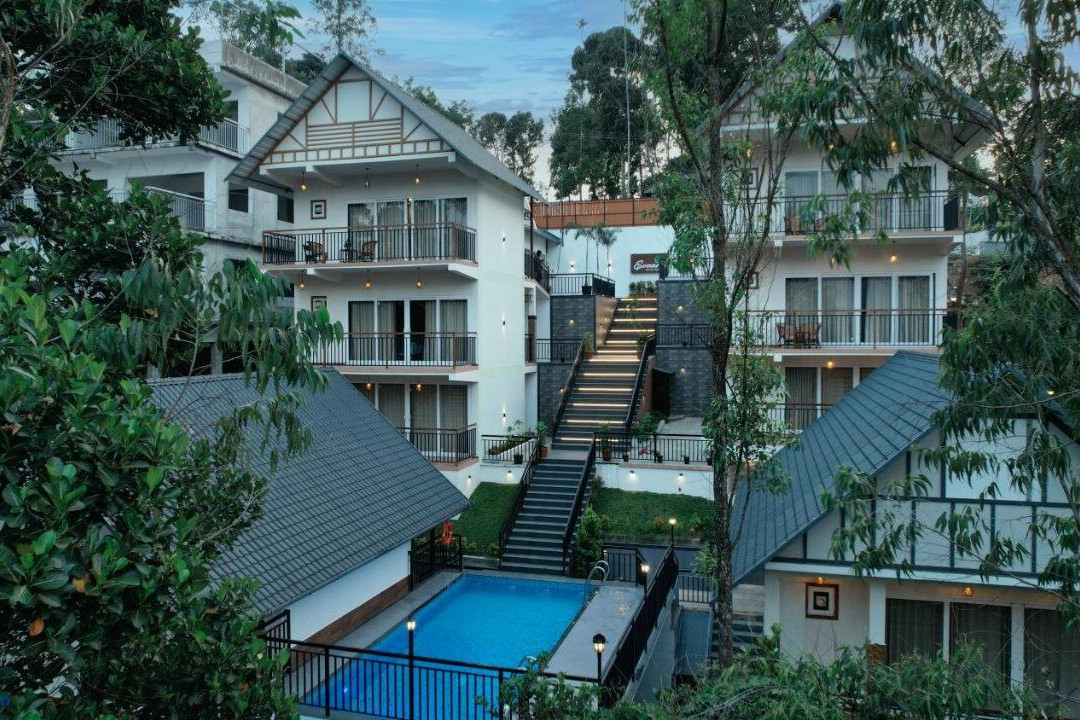 Evaara Resort