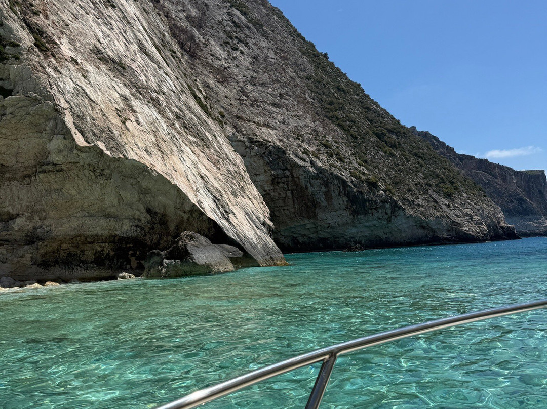 Serene Private Cruises-Tragaki必去景点